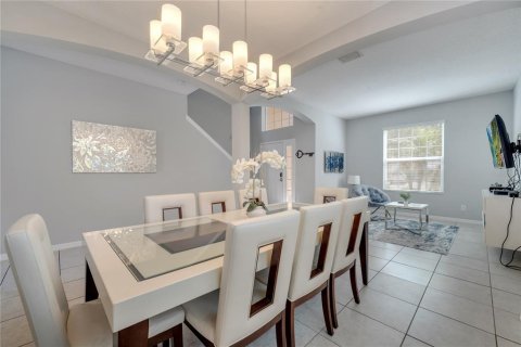 House in Kissimmee, Florida 6 bedrooms, 267 sq.m. № 1413121 - photo 4