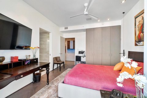 Condo in Fort Lauderdale, Florida, 3 bedrooms  № 2158304 - photo 19