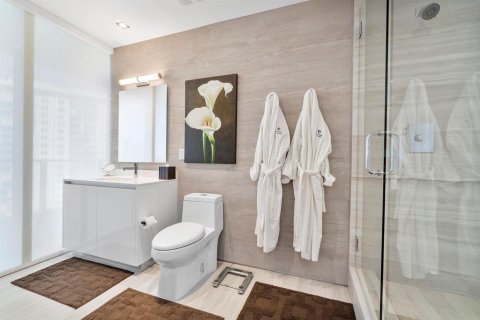 Condo in Fort Lauderdale, Florida, 3 bedrooms  № 2158304 - photo 20