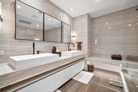 Condo in Fort Lauderdale, Florida, 3 bedrooms  № 2158304 - photo 15