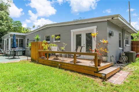 House in Orlando, Florida 3 bedrooms, 105.54 sq.m. № 1755451 - photo 27
