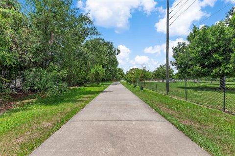 House in Orlando, Florida 3 bedrooms, 105.54 sq.m. № 1755451 - photo 30