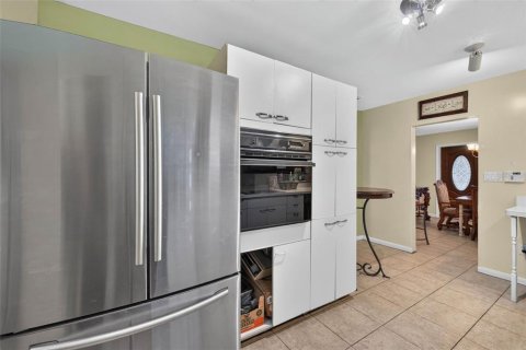 Villa ou maison à vendre à Tampa, Floride: 3 chambres, 179.58 m2 № 2354875 - photo 10