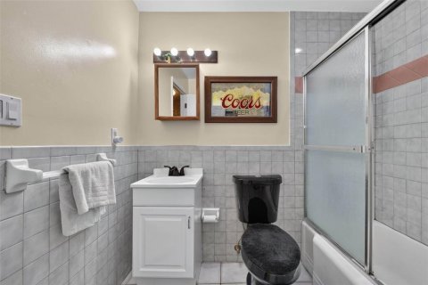 Villa ou maison à vendre à Tampa, Floride: 3 chambres, 179.58 m2 № 2354875 - photo 26