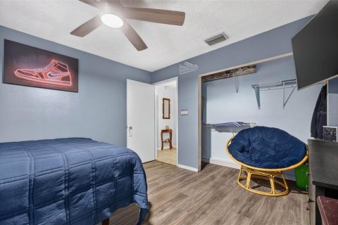 Villa ou maison à vendre à Tampa, Floride: 3 chambres, 179.58 m2 № 2354875 - photo 24