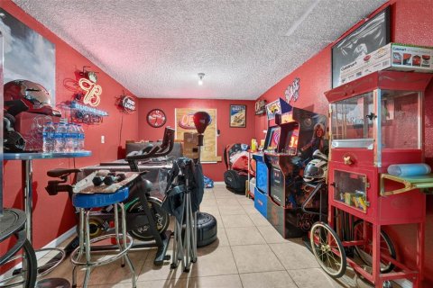 Villa ou maison à vendre à Tampa, Floride: 3 chambres, 179.58 m2 № 2354875 - photo 19