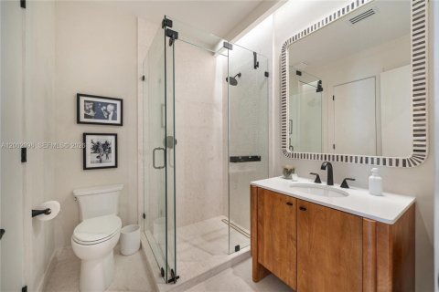 Villa ou maison à vendre à Miami Beach, Floride: 3 chambres, 168.62 m2 № 2067807 - photo 15