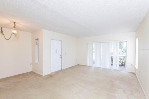 Купить кондоминиум в Гудзон, Флорида 6 комнат, 96.15м2, № 1530407 - фото 2