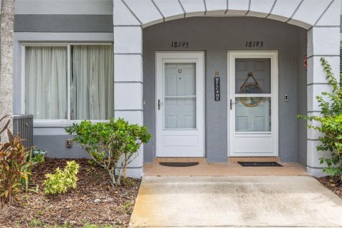 Adosado en venta en Tampa, Florida, 2 dormitorios, 131.18 m2 № 1835405 - foto 3