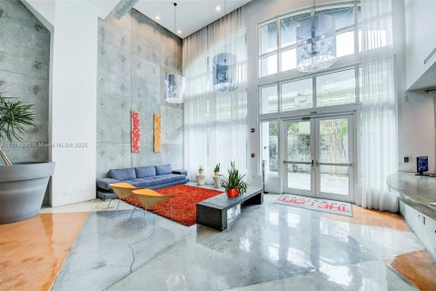 Снять в аренду кондоминиум в Майами, Флорида 2 спальни, 98.1м2, № 1956747 - фото 15