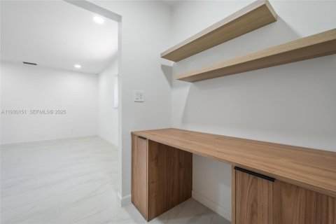 Villa ou maison à vendre à Fort Lauderdale, Floride: 3 chambres, 215.81 m2 № 1988940 - photo 30