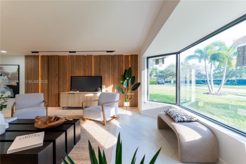 Villa ou maison à vendre à Fort Lauderdale, Floride: 3 chambres, 215.81 m2 № 1988940 - photo 7