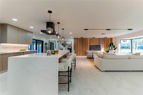 Villa ou maison à vendre à Fort Lauderdale, Floride: 3 chambres, 215.81 m2 № 1988940 - photo 10