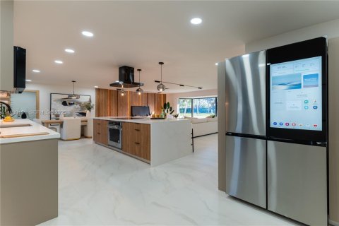 Villa ou maison à vendre à Fort Lauderdale, Floride: 3 chambres, 215.81 m2 № 1988940 - photo 15
