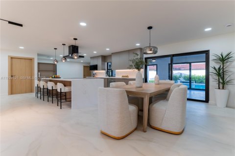Villa ou maison à vendre à Fort Lauderdale, Floride: 3 chambres, 215.81 m2 № 1988940 - photo 12