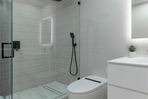 Villa ou maison à vendre à Fort Lauderdale, Floride: 3 chambres, 215.81 m2 № 1988940 - photo 26