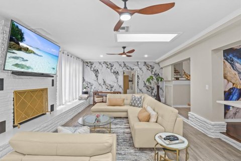 Villa ou maison à vendre à Dunedin, Floride: 6 chambres, 310.2 m2 № 2132787 - photo 9