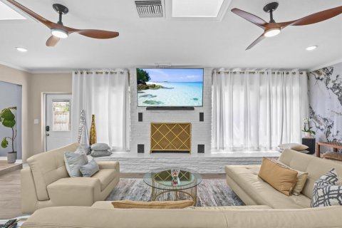 Villa ou maison à vendre à Dunedin, Floride: 6 chambres, 310.2 m2 № 2132787 - photo 10