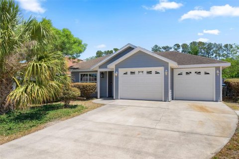 House in Alachua, Florida 3 bedrooms, 129.23 sq.m. № 2102325