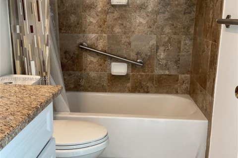 Copropriété à louer à Delray Beach, Floride: 2 chambres, 85.47 m2 № 1992889 - photo 16