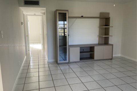 Copropriété à louer à Delray Beach, Floride: 2 chambres, 85.47 m2 № 1992889 - photo 13