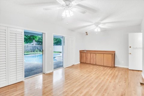 Casa en venta en Winter Park, Florida, 4 dormitorios, 214.79 m2 № 2151859 - foto 19