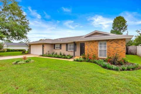 Casa en venta en Winter Park, Florida, 4 dormitorios, 214.79 m2 № 2151859 - foto 2