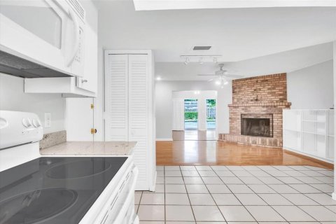 Casa en venta en Winter Park, Florida, 4 dormitorios, 214.79 m2 № 2151859 - foto 5