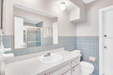 Casa en venta en Winter Park, Florida, 4 dormitorios, 214.79 m2 № 2151859 - foto 27