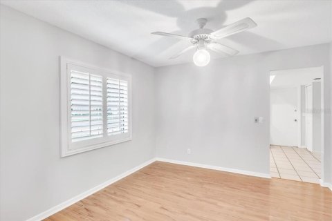Casa en venta en Winter Park, Florida, 4 dormitorios, 214.79 m2 № 2151859 - foto 11