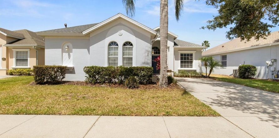 Villa ou maison à Haines City, Floride 4 chambres, 181.72 m2 № 1677852