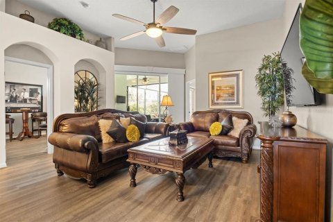 Villa ou maison à vendre à Haines City, Floride: 4 chambres, 181.72 m2 № 1677852 - photo 13