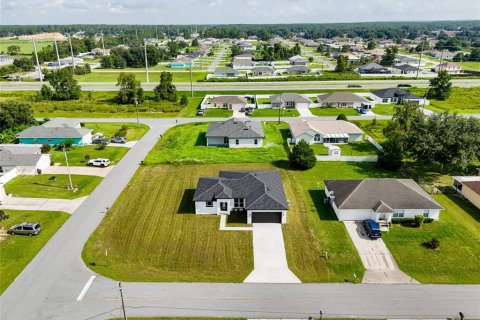 House in Ocala, Florida 4 bedrooms, 164.44 sq.m. № 2347946 - photo 26