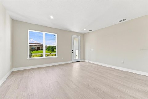 House in Ocala, Florida 4 bedrooms, 164.44 sq.m. № 2347946 - photo 6