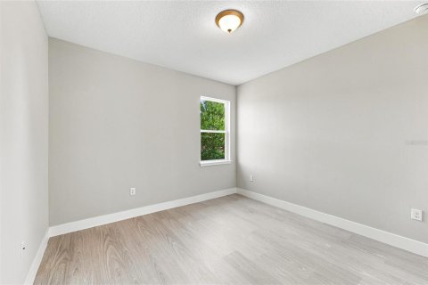 House in Ocala, Florida 4 bedrooms, 164.44 sq.m. № 2347946 - photo 20