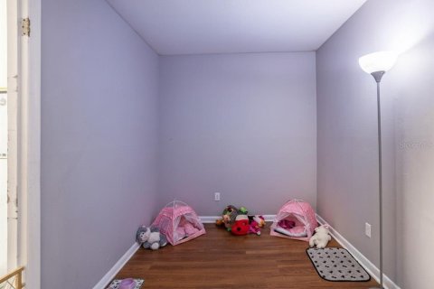 House in Tampa, Florida 3 bedrooms, 149.2 sq.m. № 2151072 - photo 6