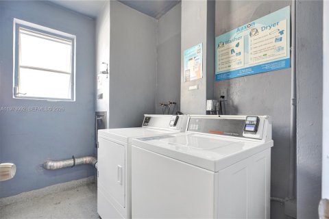 Купить кондоминиум в Бей-Харбор-Айлендс, Флорида 2 спальни, 144.46м2, № 2043520 - фото 30