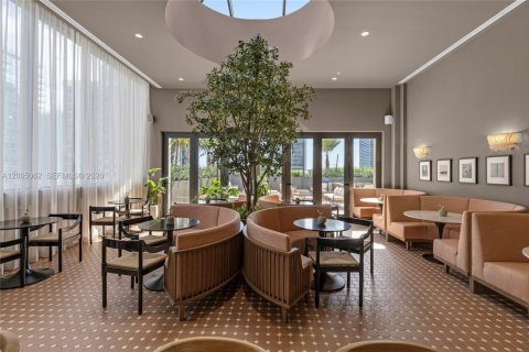 Copropriété à louer à Miami, Floride: 2 chambres, 75.25 m2 № 2184574 - photo 26
