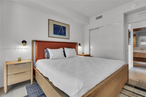 Copropriété à louer à Miami, Floride: 2 chambres, 75.25 m2 № 2184574 - photo 12
