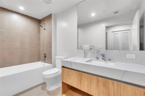 Copropriété à louer à Miami, Floride: 2 chambres, 75.25 m2 № 2184574 - photo 19