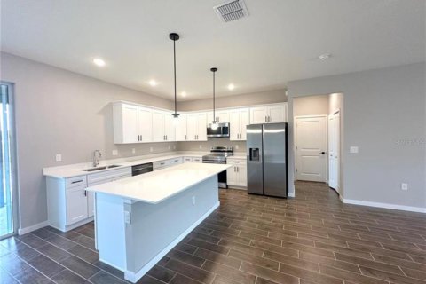 Casa en venta en Ocala, Florida, 4 dormitorios, 174.01 m2 № 1761047 - foto 8