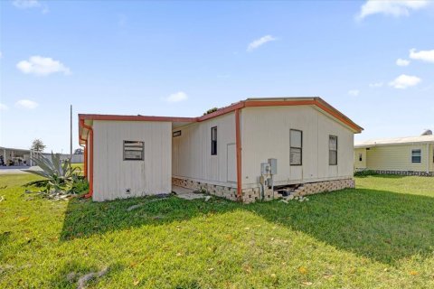 Villa ou maison à vendre à Wildwood, Floride: 2 chambres, 106.28 m2 № 1777405 - photo 25