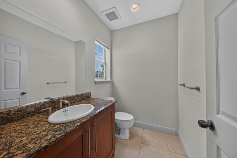 Adosado en venta en Wilton Manors, Florida, 4 dormitorios, 258.73 m2 № 2190255 - foto 11