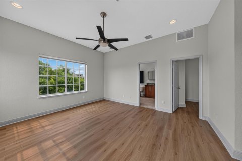 Adosado en venta en Wilton Manors, Florida, 4 dormitorios, 258.73 m2 № 2190255 - foto 13