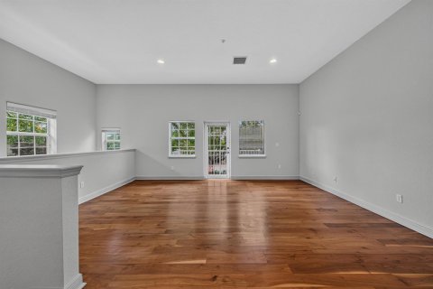 Adosado en venta en Wilton Manors, Florida, 4 dormitorios, 258.73 m2 № 2190255 - foto 5