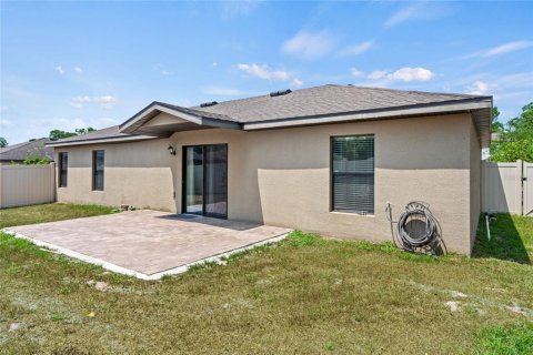 House in DeLand, Florida 3 bedrooms, 135.92 sq.m. № 1687233 - photo 21