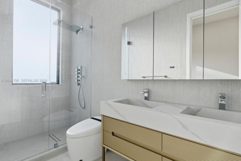 Villa ou maison à vendre à Lauderdale-by-the-Sea, Floride: 7 chambres, 555.09 m2 № 2306909 - photo 26