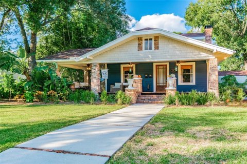 Casa en alquiler en Tampa, Florida, 3 dormitorios, 131.27 m2 № 1877469 - foto 1