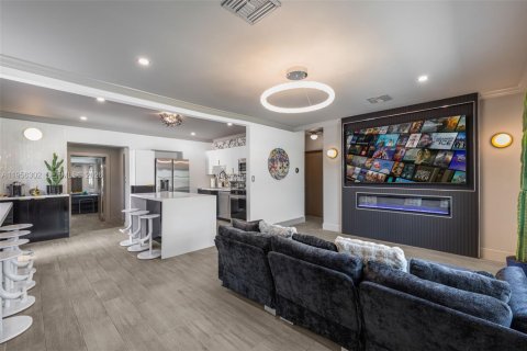 Casa en alquiler en Fort Lauderdale, Florida, 3 dormitorios, 121.79 m2 № 2078149 - foto 3