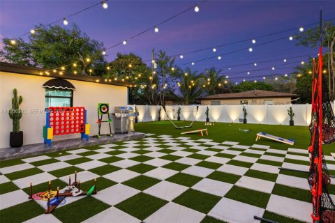 Casa en Fort Lauderdale, Florida 3 dormitorios, 121.79 m2 № 2078149